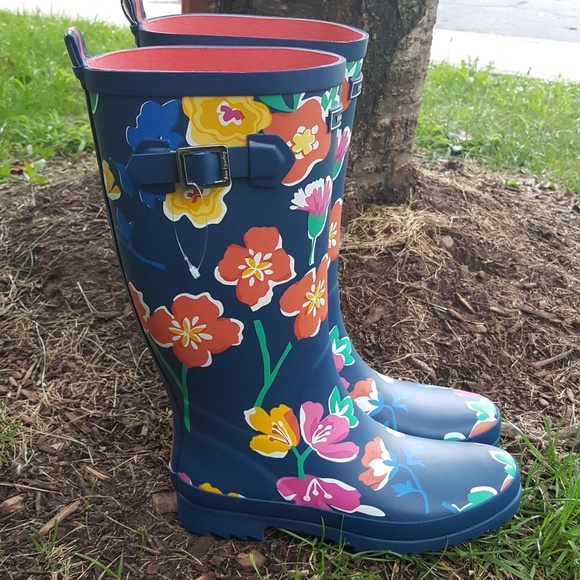 vera bradley rain boots